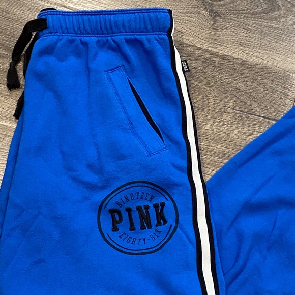 😍 Limited Edition PINK VS Blue Stripe Joggers - Picture 11 of 11